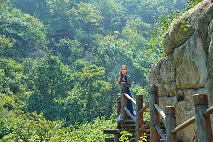 施的明星，与自然美景共舞，寻找内心平和的旅行